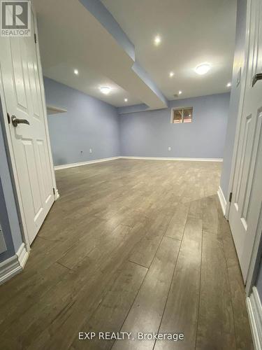 28 Wicklow Road, Brampton, ON - Indoor