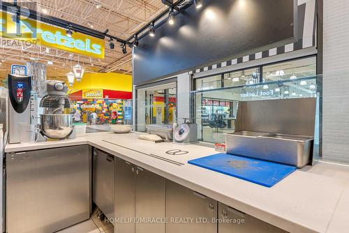 K16 - 1 Bass Pro Mills, Vaughan, ON 