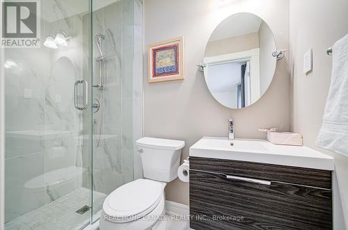 1690 Carrington Road, Mississauga, ON - Indoor Photo Showing Bathroom