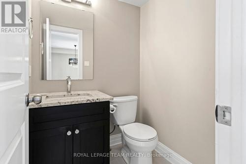 165 Woodhurst Crescent, Ottawa, ON - Indoor Photo Showing Bathroom