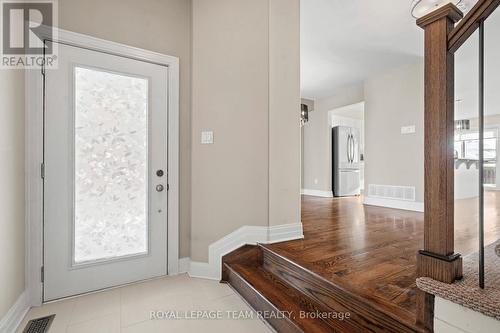 165 Woodhurst Crescent, Ottawa, ON - Indoor Photo Showing Other Room
