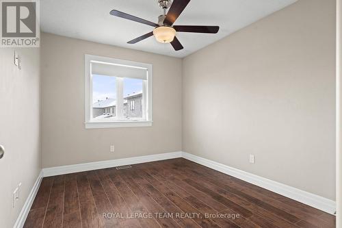165 Woodhurst Crescent, Ottawa, ON - Indoor Photo Showing Other Room