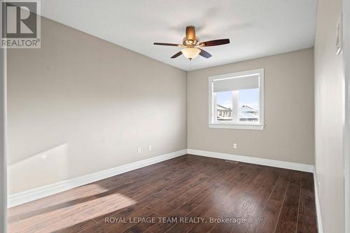 165 Woodhurst Crescent, Ottawa, ON - Indoor Photo Showing Other Room