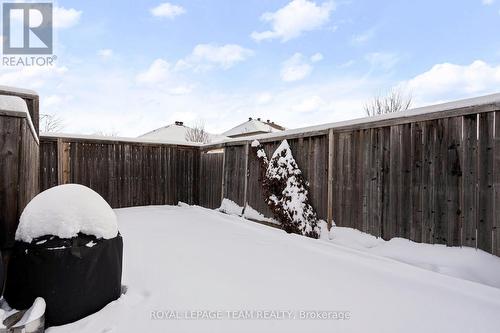 165 Woodhurst Crescent, Ottawa, ON - Outdoor