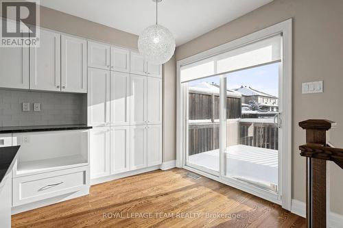 165 Woodhurst Crescent, Ottawa, ON - Indoor