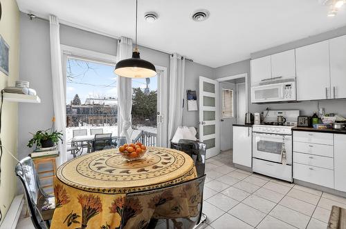 Kitchen - 6520 Av. Des Perruches, Laval (Sainte-Rose), QC - Indoor
