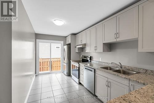 211 Third Street E, Cornwall, ON - Indoor Photo Showing Kitchen With Double Sink