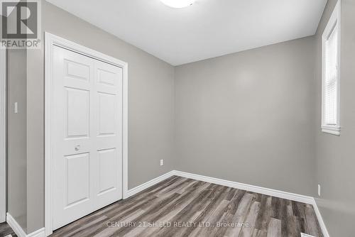 213 Third Street E, Cornwall, ON - Indoor Photo Showing Other Room