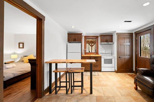 Logement - 515  - 517 Crois. De La Coulée, Lac-Supérieur, QC - Indoor Photo Showing Kitchen
