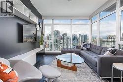 3105 1372 SEYMOUR STREET  Vancouver, BC V6B 2H3