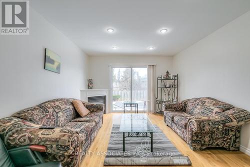 161 Highland Park Boulevard, Markham, ON - Indoor Photo Showing Living Room With Fireplace