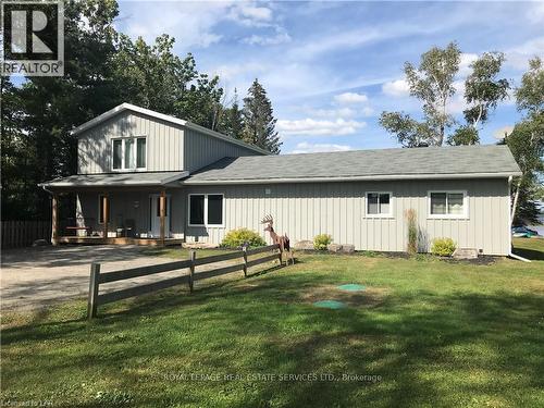4 Crescent Road, Strong, ON - Outdoor With Deck Patio Veranda