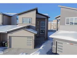 1524 17 AV NW  Edmonton, AB T6T 2R9