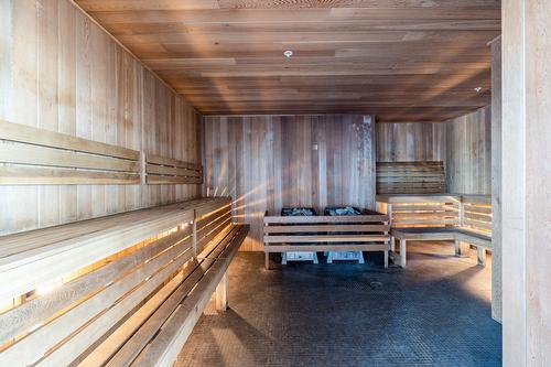 Sauna - 809-2300 Rue Tupper, Montréal (Ville-Marie), QC - Indoor Photo Showing Other Room