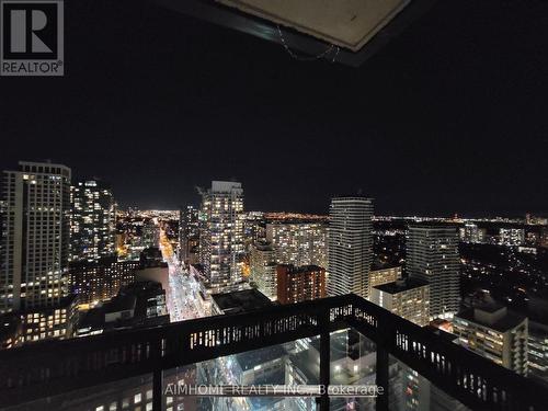 3111 - 8 Eglinton Avenue E, Toronto, ON - Outdoor