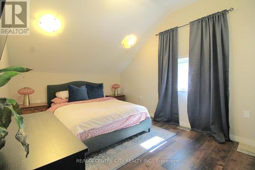 124 Joseph Street, Chatham-Kent, ON - Indoor Photo Showing Bedroom