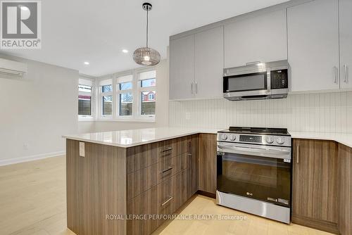 C - 417 Tweedsmuir Avenue, Ottawa, ON - Indoor Photo Showing Kitchen