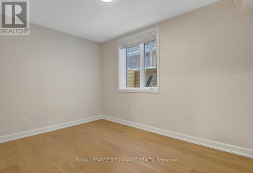 C - 417 Tweedsmuir Avenue, Ottawa, ON - Indoor Photo Showing Other Room