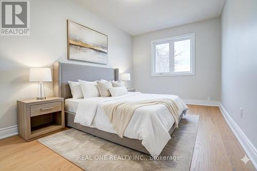 21 - 1485 Torrington Drive, Mississauga, ON - Indoor Photo Showing Bedroom