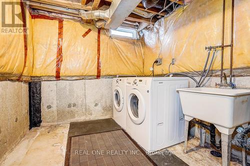 21 - 1485 Torrington Drive, Mississauga, ON - Indoor Photo Showing Laundry Room