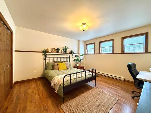 Bedroom - 48 Rue De München, Brownsburg-Chatham, QC - Indoor Photo Showing Bedroom