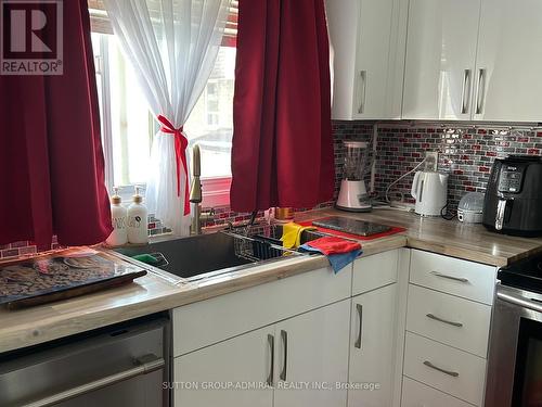 94 - 82 Henderson Drive, Aurora, ON 