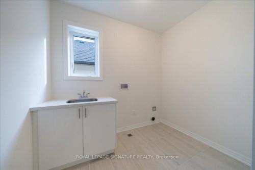 26 Altamira Road, Brampton, ON - Indoor Photo Showing Other Room