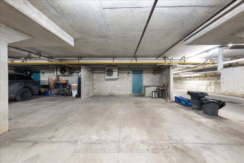 59-735 New Westminster Drive, Vaughan, ON - Indoor Photo Showing Garage