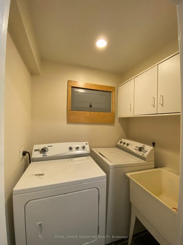 3086 Lavenham Place, Mississauga, ON 