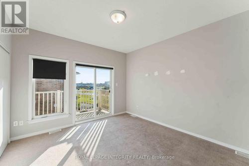 230 Shanly Private, Ottawa, ON - Indoor Photo Showing Other Room