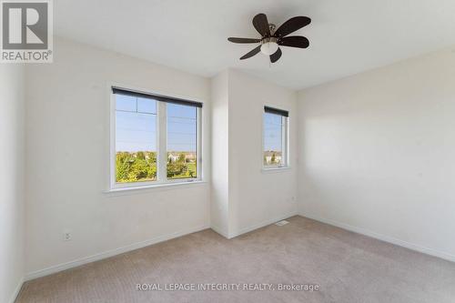 230 Shanly Private, Ottawa, ON - Indoor Photo Showing Other Room