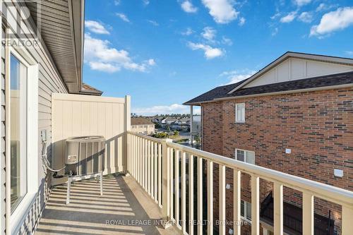 230 Shanly Private, Ottawa, ON - Outdoor With Balcony With Exterior