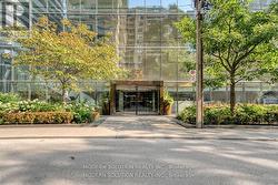 1408 - 33 CHARLES STREET E  Toronto, ON M4Y 0A2