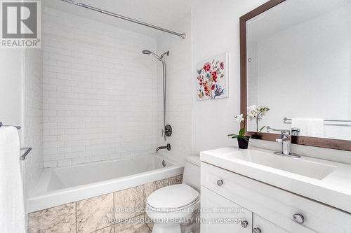 1408 - 33 Charles Street E, Toronto, ON - Indoor Photo Showing Bathroom