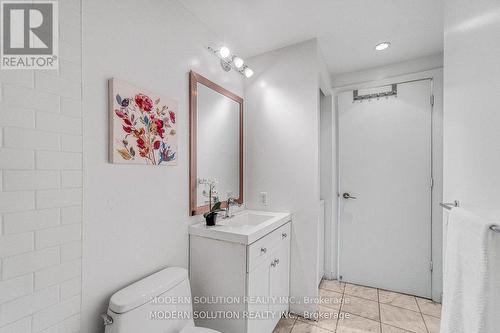 1408 - 33 Charles Street E, Toronto, ON - Indoor Photo Showing Bathroom