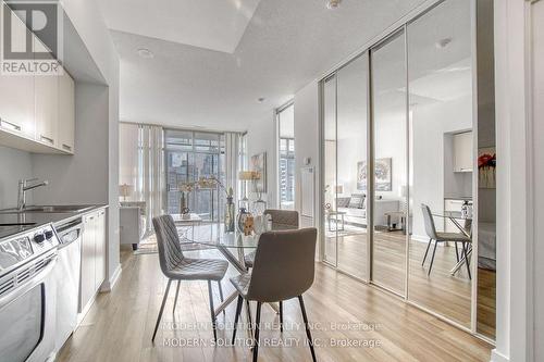 1408 - 33 Charles Street E, Toronto, ON - Indoor