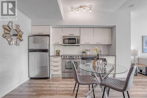 1408 - 33 Charles Street E, Toronto, ON - Indoor