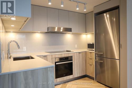 1505 - 9 Clegg Road, Markham, ON - Indoor Photo Showing Kitchen With Upgraded Kitchen