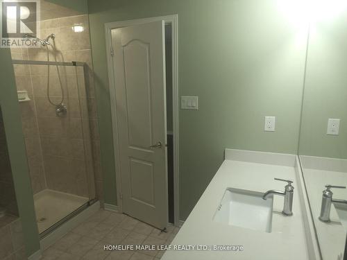 Upper - 5 Soapstone Trail, Brampton, ON - Indoor Photo Showing Bathroom