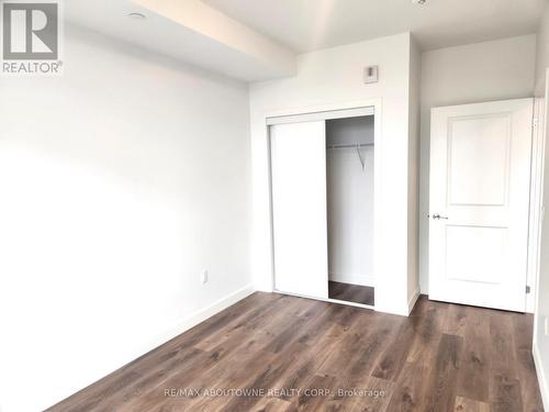 302 - 461 Green Road, Hamilton, ON - Indoor Photo Showing Other Room