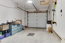 Garage - 