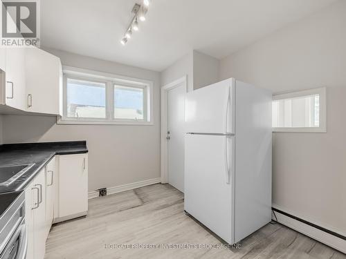 Upper - 708 Carnegie Avenue N, Oshawa, ON - Indoor Photo Showing Kitchen