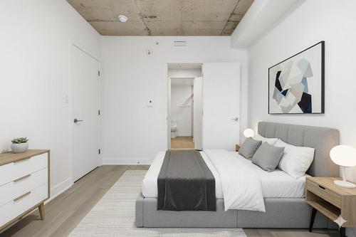 Primary bedroom - 317-30 Av. Joseph-Laflèche, Pincourt, QC - Indoor Photo Showing Bedroom