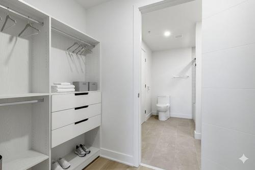 Walk-in closet - 317-30 Av. Joseph-Laflèche, Pincourt, QC - Indoor