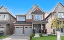29 Sikura Circle, Aurora, ON  - Outdoor With Facade 