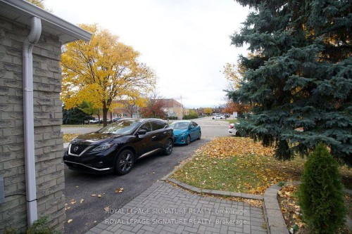 5125 Salishan Circle, Mississauga, ON 