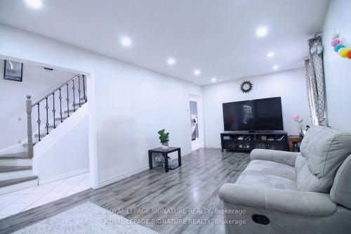 5125 Salishan Circle, Mississauga, ON 