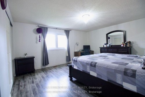 5125 Salishan Circle, Mississauga, ON 