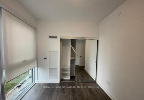 1104-95 Oneida Crescent, Richmond Hill, ON - Indoor Photo Showing Other Room