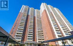 2616 - 5 MASSEY SQUARE  Toronto, ON M4C 5L6